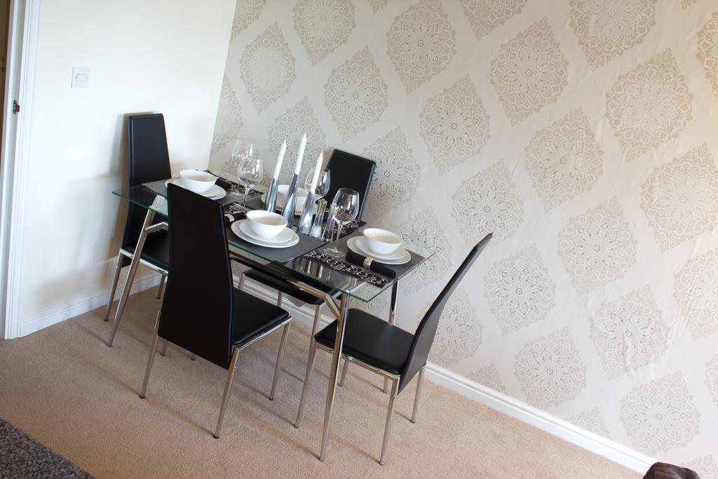 The Lindley Suite - Simple2Let Serviced Apartments 哈德斯菲尔德 客房 照片