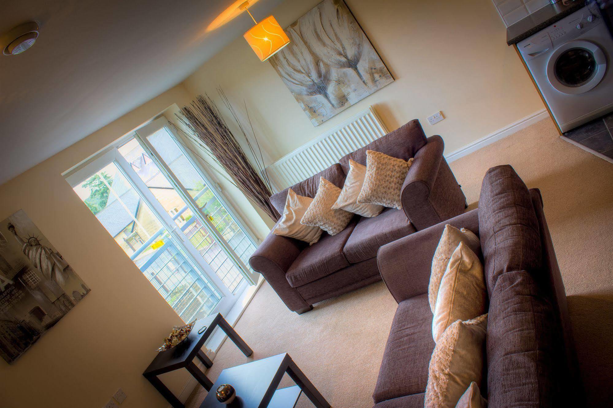 The Lindley Suite - Simple2Let Serviced Apartments 哈德斯菲尔德 外观 照片