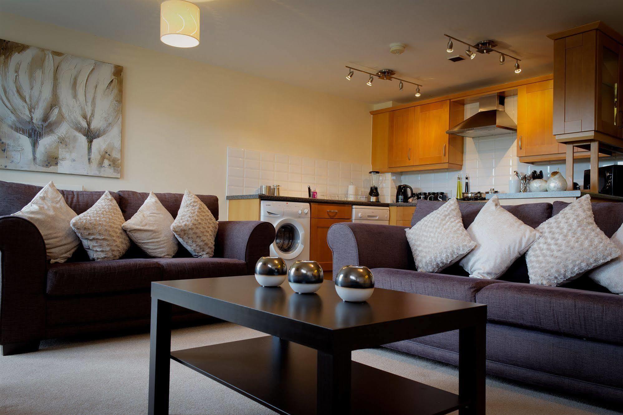 The Lindley Suite - Simple2Let Serviced Apartments 哈德斯菲尔德 外观 照片