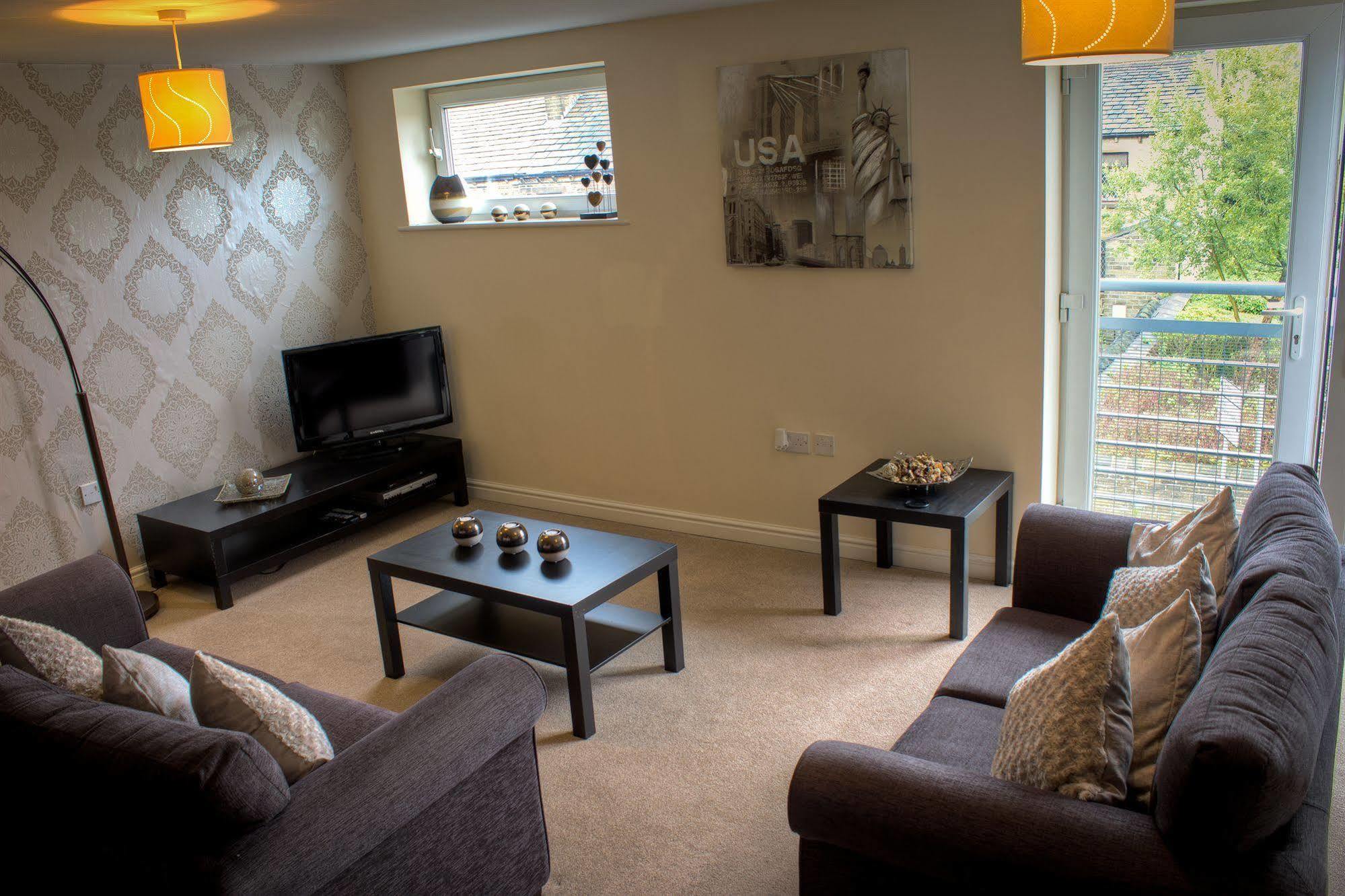 The Lindley Suite - Simple2Let Serviced Apartments 哈德斯菲尔德 外观 照片