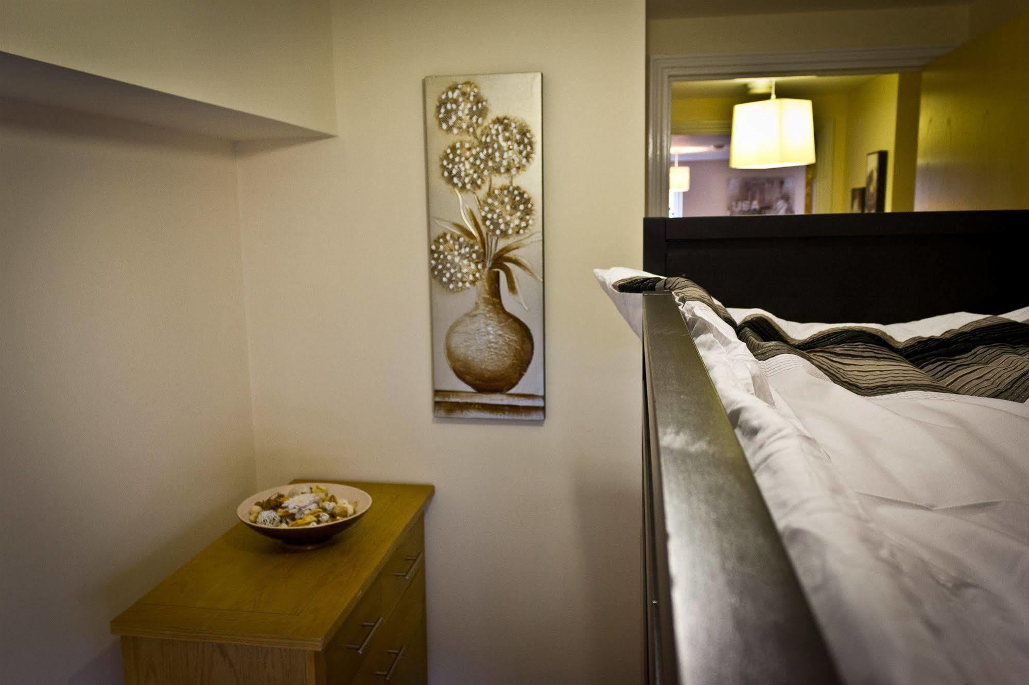 The Lindley Suite - Simple2Let Serviced Apartments 哈德斯菲尔德 外观 照片